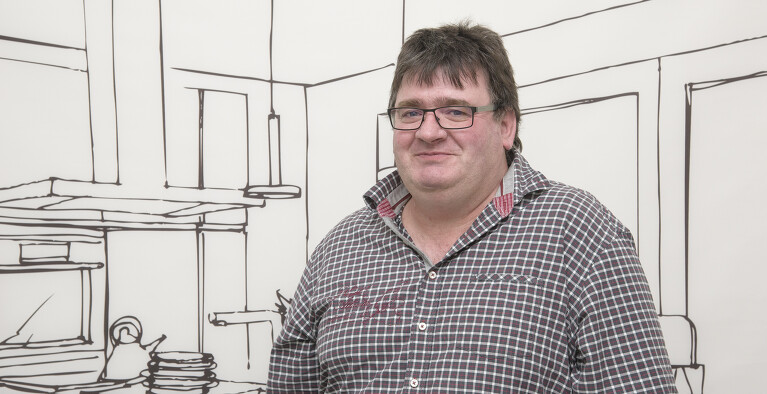 Ihr KüchenHaus mit eigener Schreinerei Ihr KüchenHaus mit eigener Schreinerei