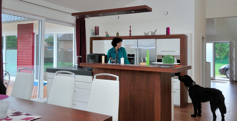 Schreiben Sie uns! Schreiben Sie uns!